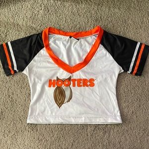 Hooters jersey